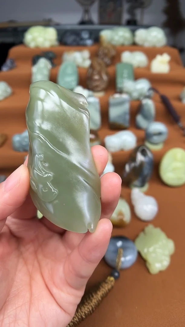 【闪购商品】和田玉颈饰未镶嵌悟道