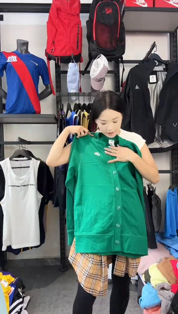 474编码 瑕疵款直播间过款为准 尺码m