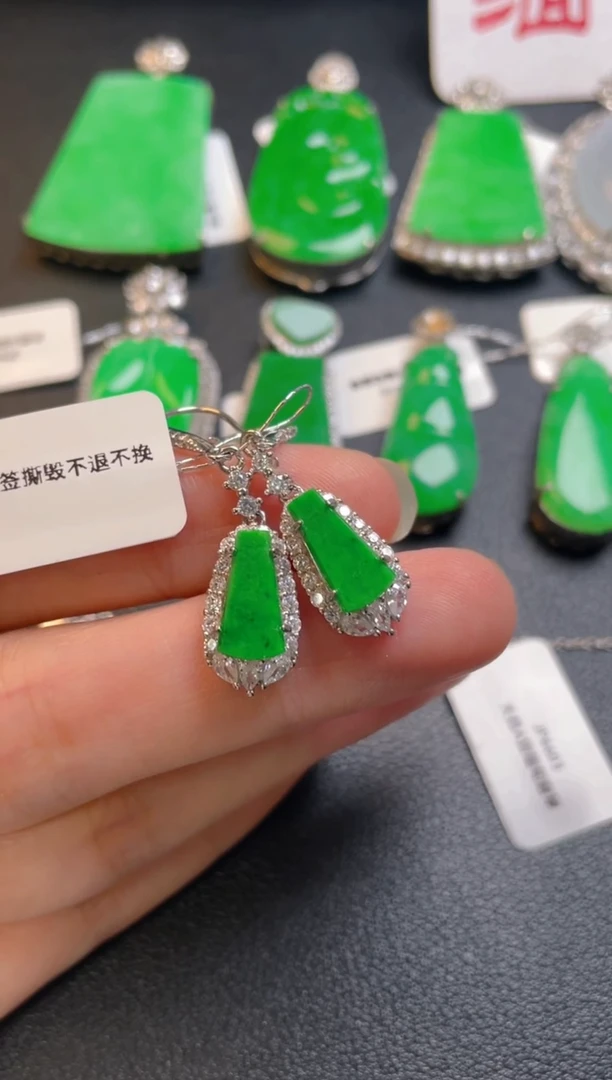 吊坠(不含链)银S925镶嵌翡翠耳坠