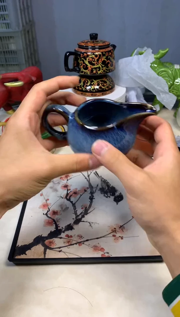 茶壶、盖碗、主人杯、客杯(轻轻微瑕介意勿拍