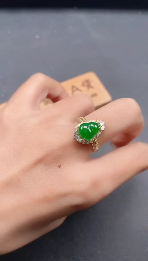 银S925镶嵌戒指翡翠1111