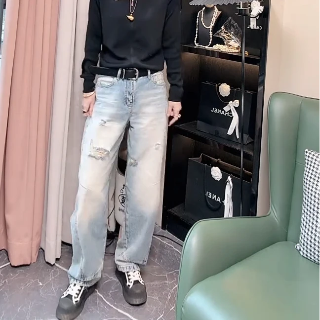 春季高腰显瘦大码阔腿裤春季百搭新款别致破洞直筒牛仔裤