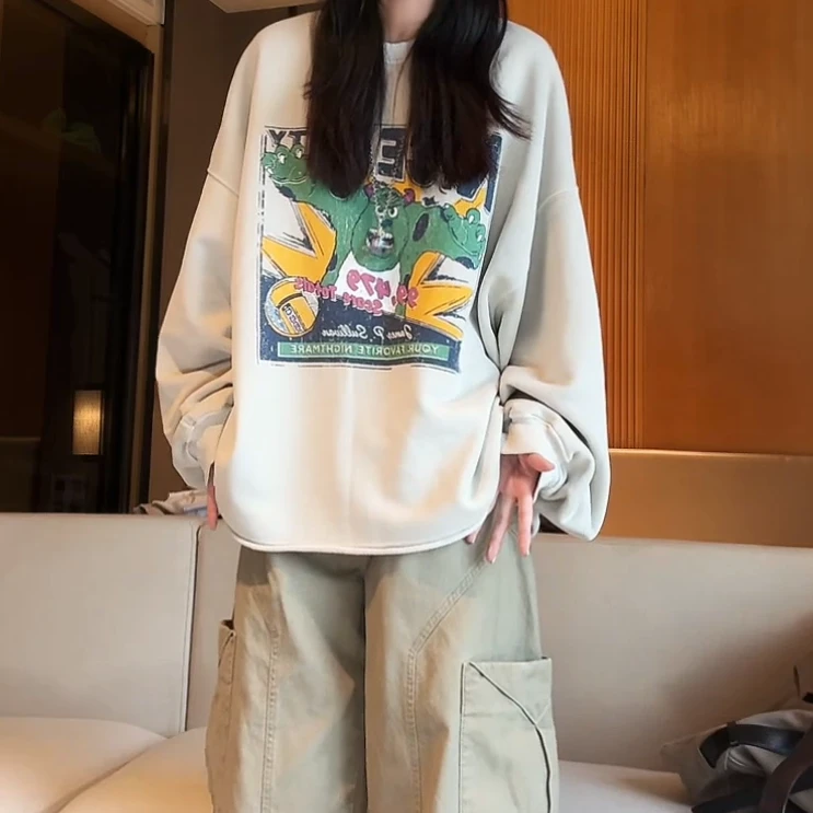 做旧卡通印花卷边水洗宽松圆领毛圈休闲减龄长袖上衣秋冬C5797