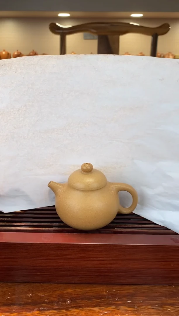 【闪购商品】紫砂茶壶黄段龙蛋200CC