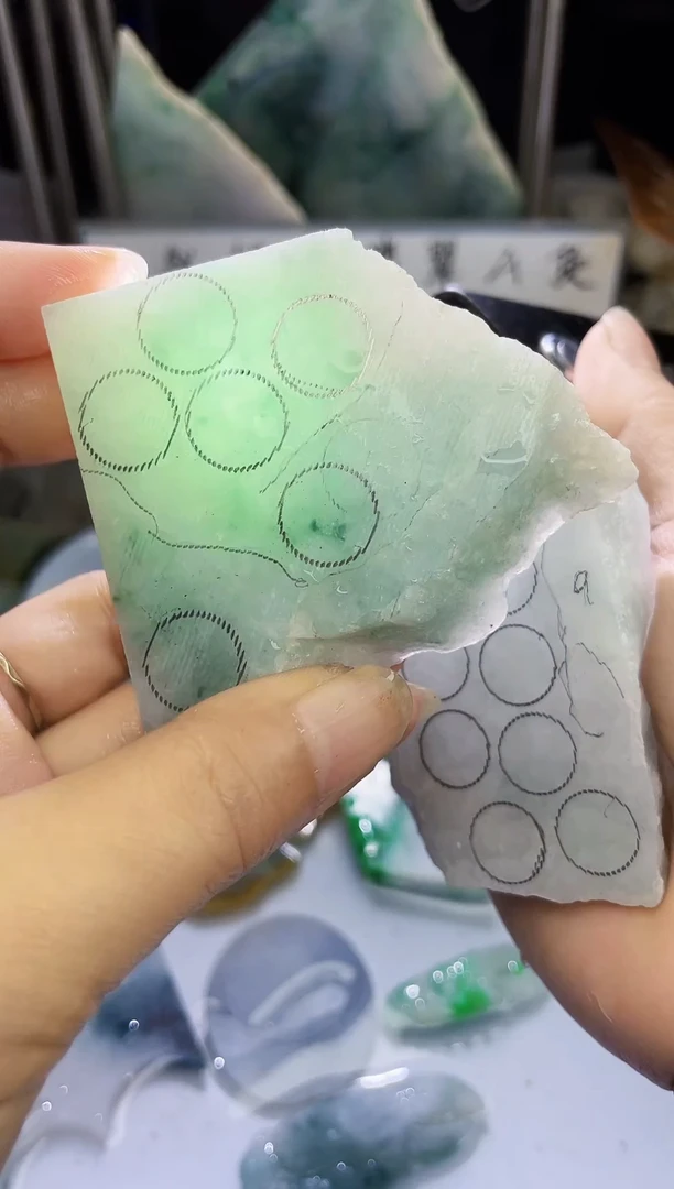 未镶嵌挂件翡翠天然缅甸翡翠A货