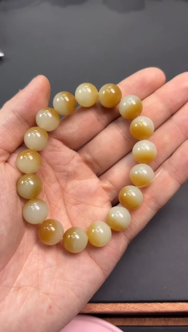【闪购商品】和田玉手串未镶嵌若羌微色差卡12