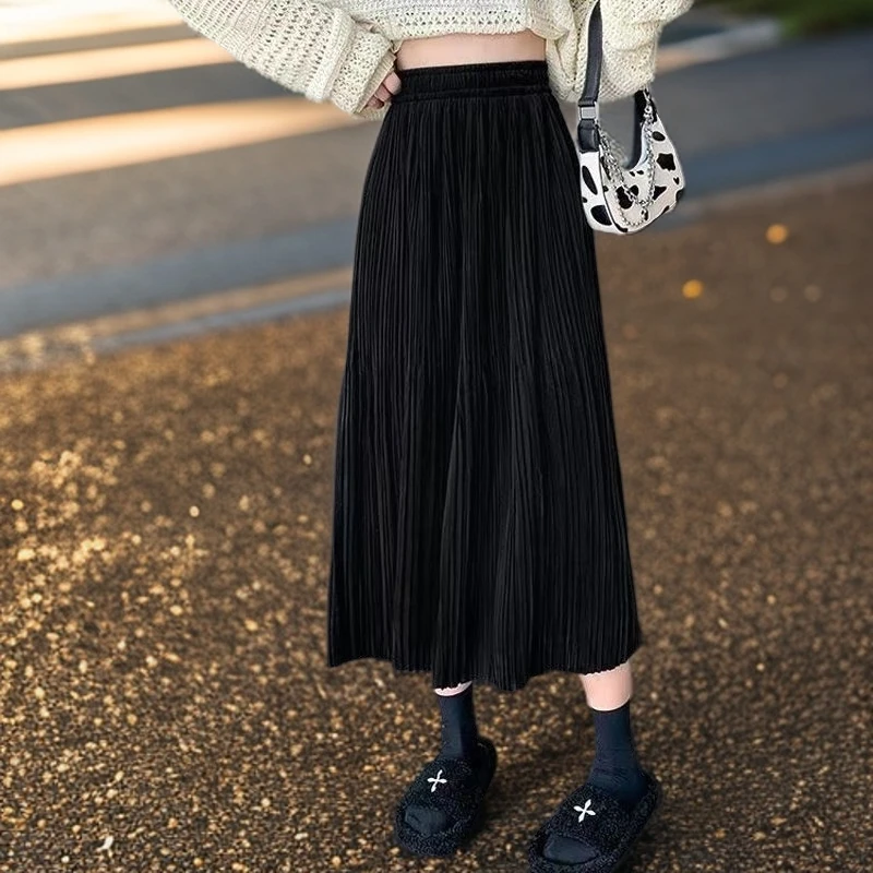 褶皱黑色半身裙女2025夏季新款时尚百搭高腰气质宽松垂感半裙