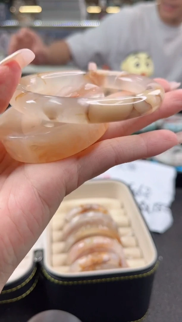 未镶嵌手镯石英质玉59圈口 （赠品镯心）3507913