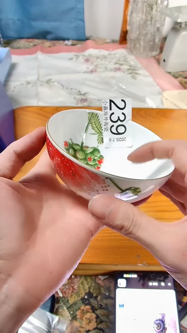 瓷片滚**财小淼海外陶瓷工艺品