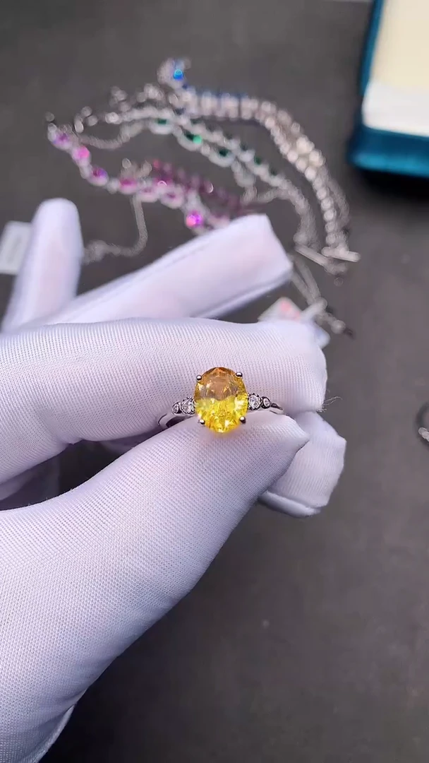 【闪购商品】彩色蓝宝石戒指银S925镶嵌.....