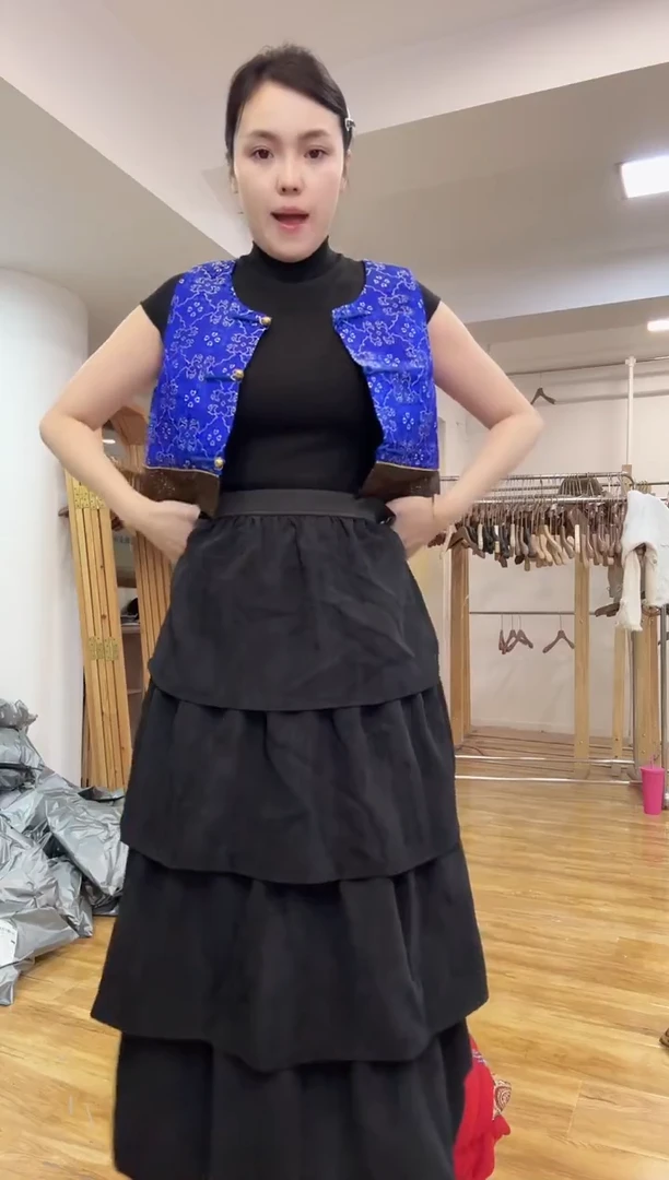 蛋糕  XL  135斤以里