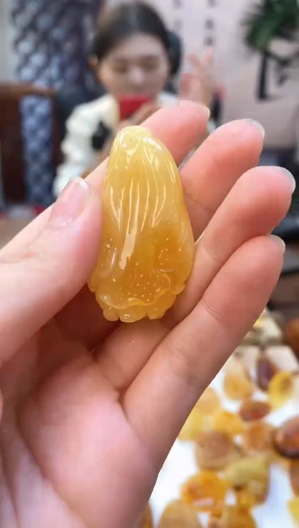 裸石琥珀未镶嵌天然琥珀蜜蜡