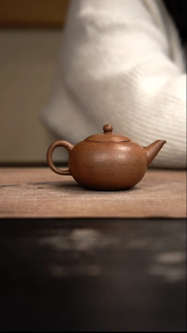 【闪购商品】紫砂茶壶水平式平盖段泥