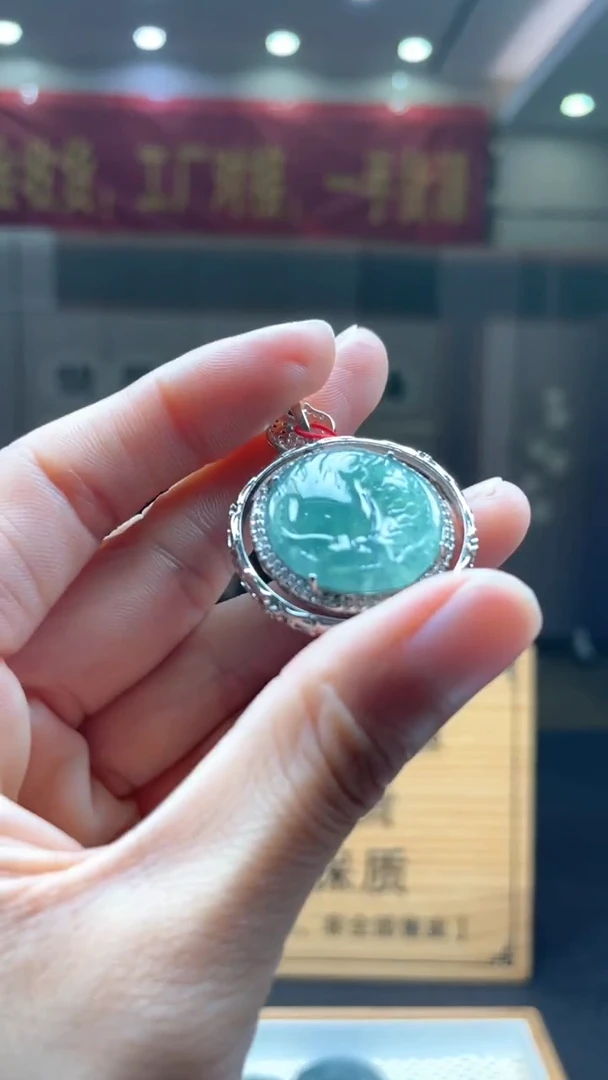 未镶嵌定制翡翠*63