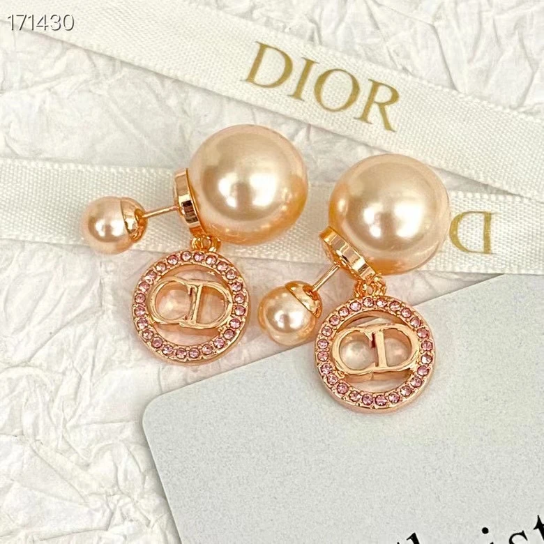 铜合金仿珍珠耳饰 7167珠珠耳钉女个性时尚气质轻奢耳饰高级