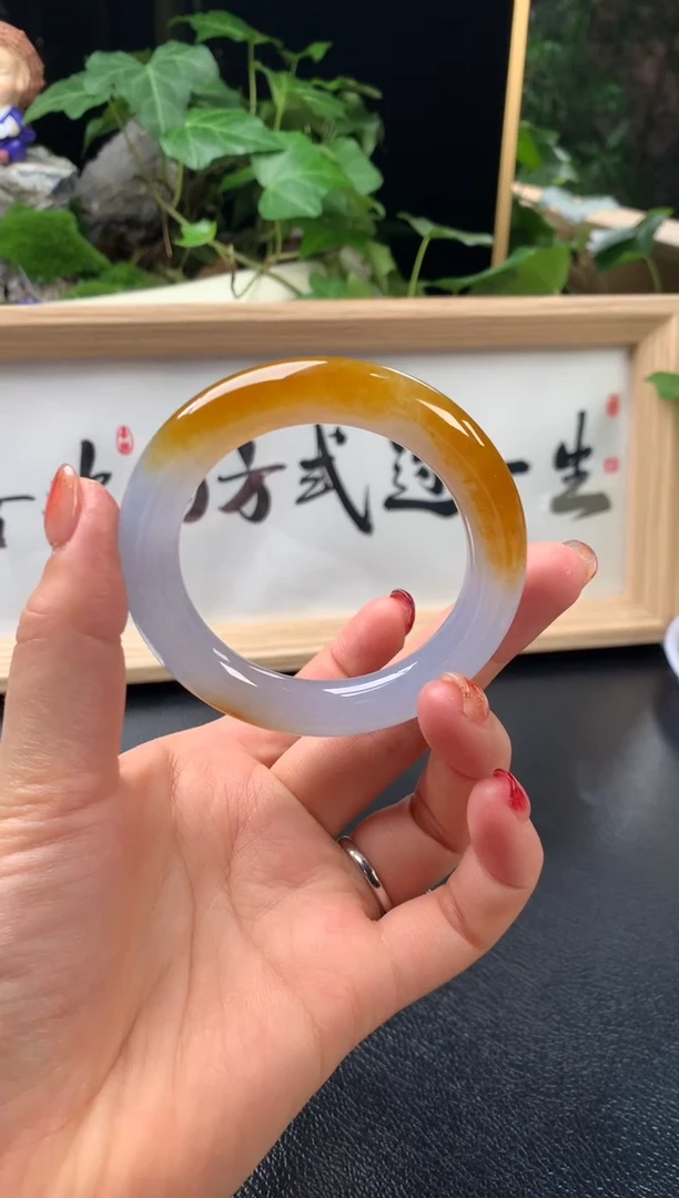 未镶嵌手镯翡翠6?黄翡圆条52+