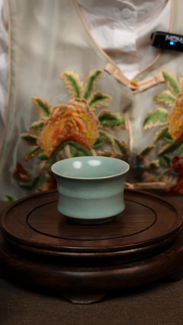 瓷片仿古天青竹节杯100ml 微瑕 不带礼盒