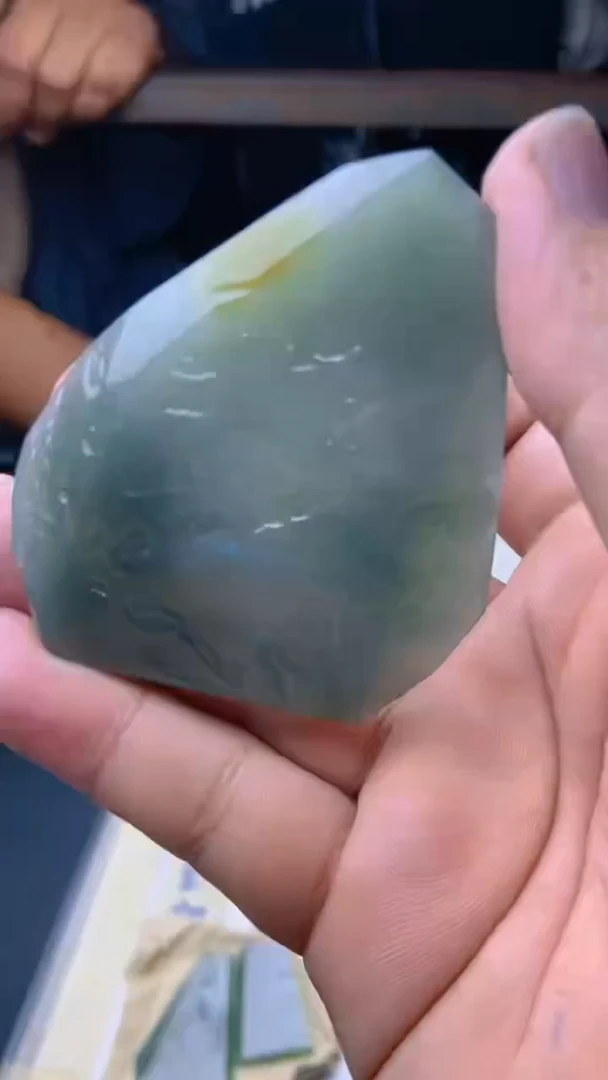 颈饰未镶嵌翡翠天然翡翠A货