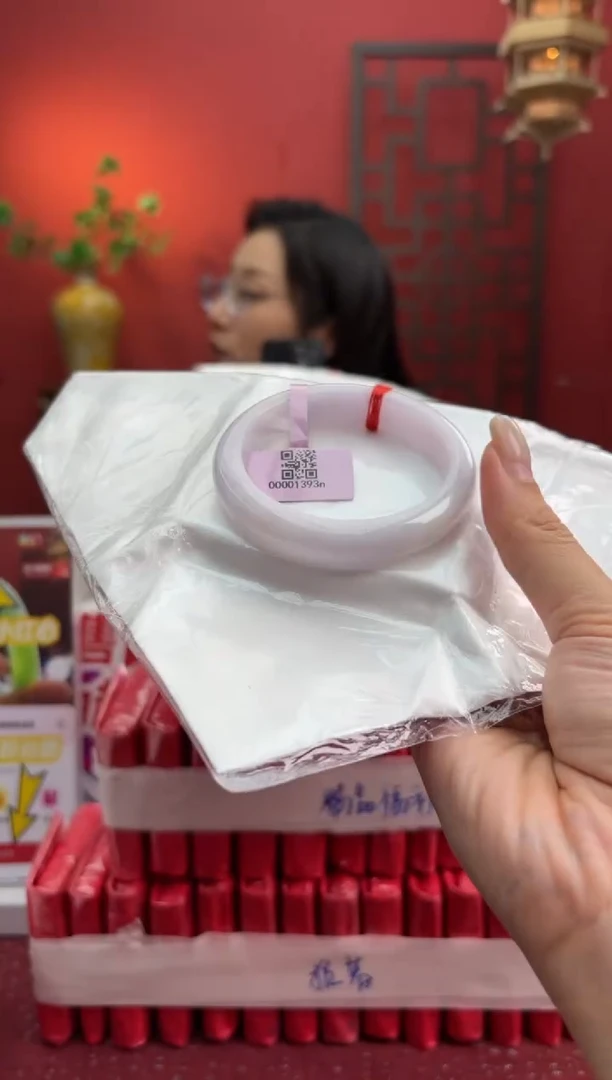 未镶嵌手镯翡翠翡翠手镯15