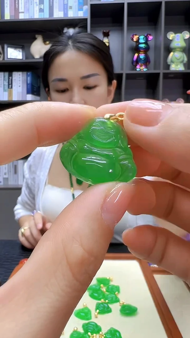 翡翠14K金镶嵌颈饰沉白diy劲饰