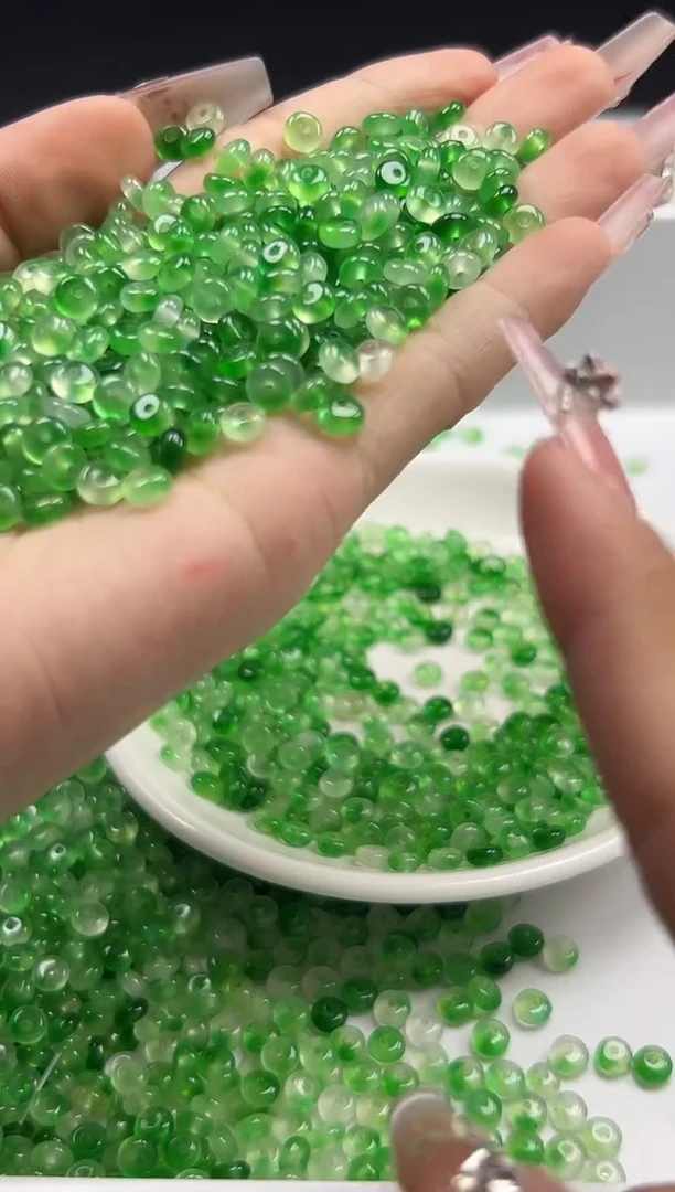 未镶嵌颈饰玛瑙/玉髓W2773冰飘绿花算盘6*3MM*40颗