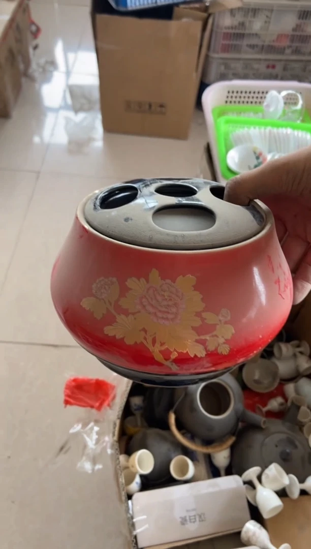 无运费险有瑕疵的摄影的产品有使用过的痕迹有点脏介意勿拍