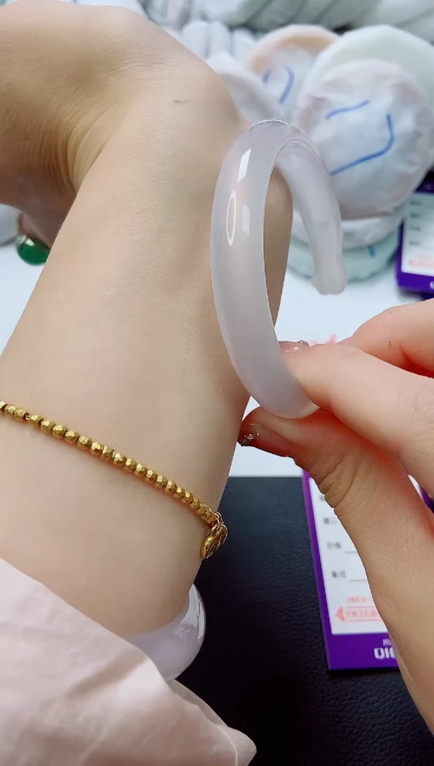 石英质玉手镯未镶嵌H83-56-57