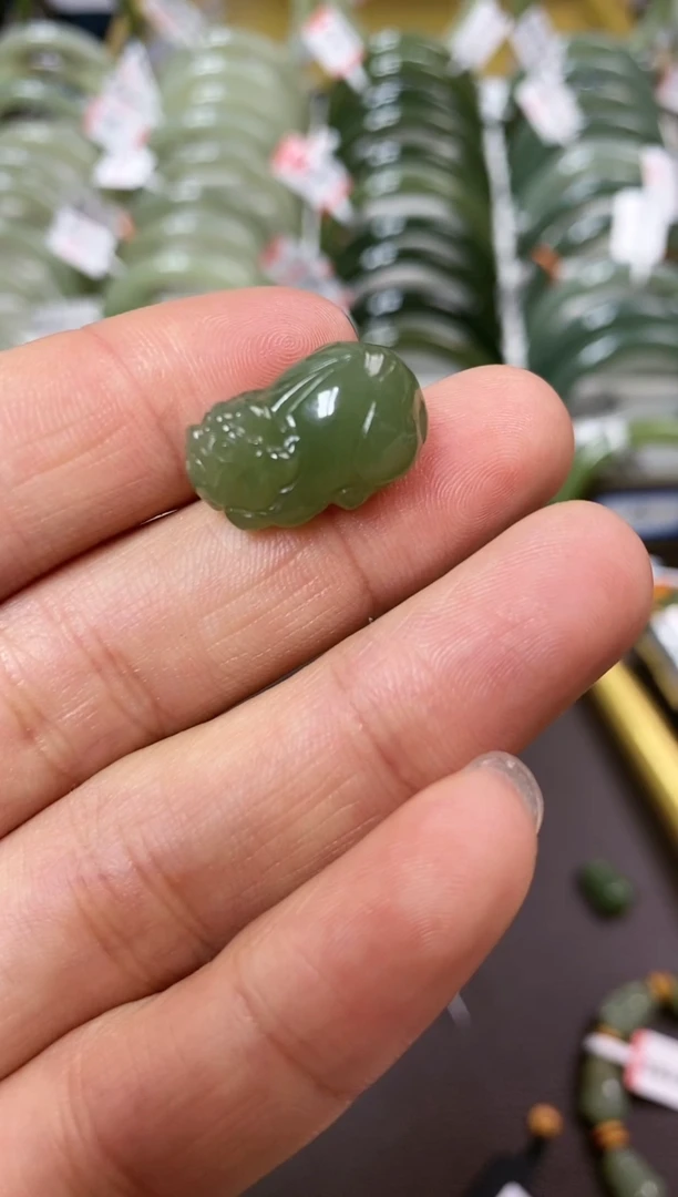 【闪购商品】和田玉颈饰未镶嵌和田玉小貔貅