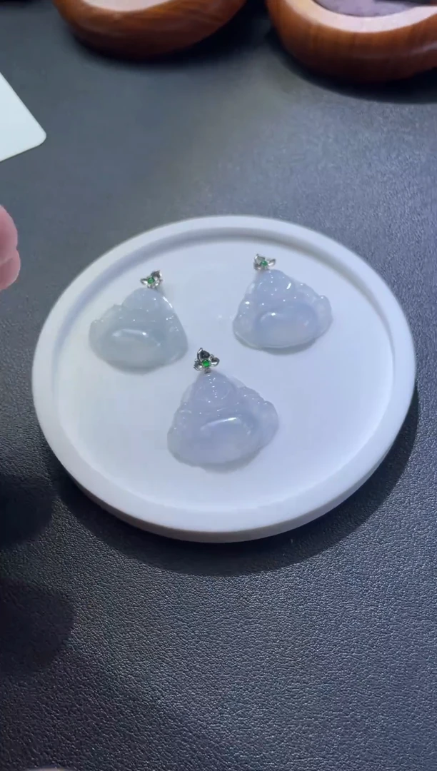 颈饰18K金镶嵌翡翠DDJ52515/多样性发一·