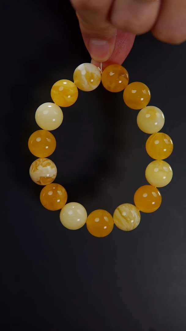 【闪购商品】蜜蜡手串未镶嵌27.06多宝圆珠手串