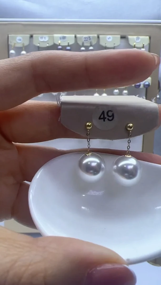 【闪购商品】淡水珍珠耳饰18K金镶嵌49