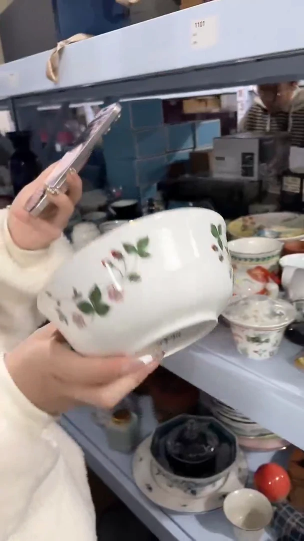 【闪购商品】瓷片豆包儿推荐饰品摆件