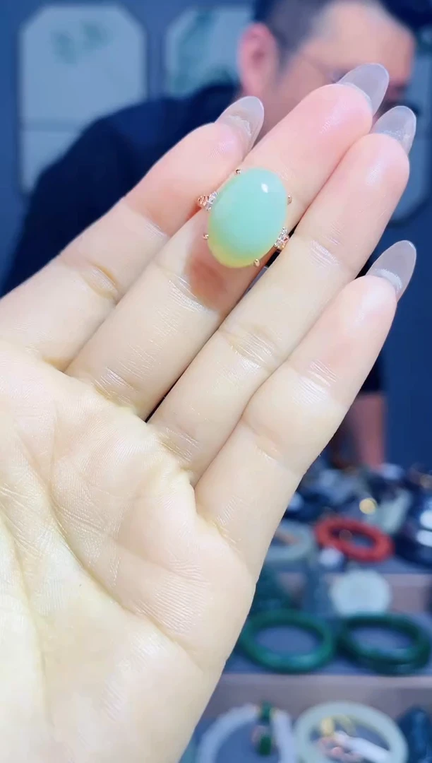 【闪购商品】和田玉颈饰未镶嵌AA多样性发货 拍一发一