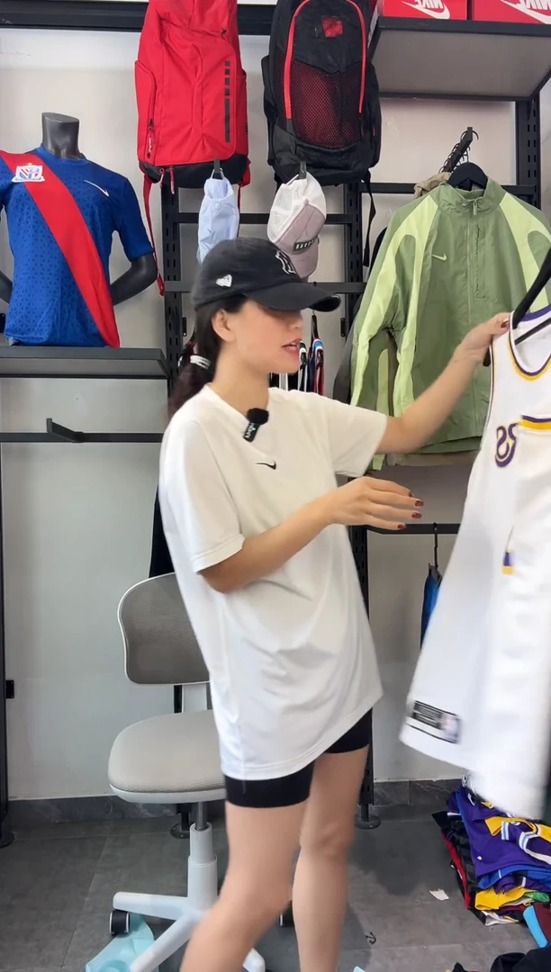 570·编码 耐克卫衣服饰过款为准 尺码·