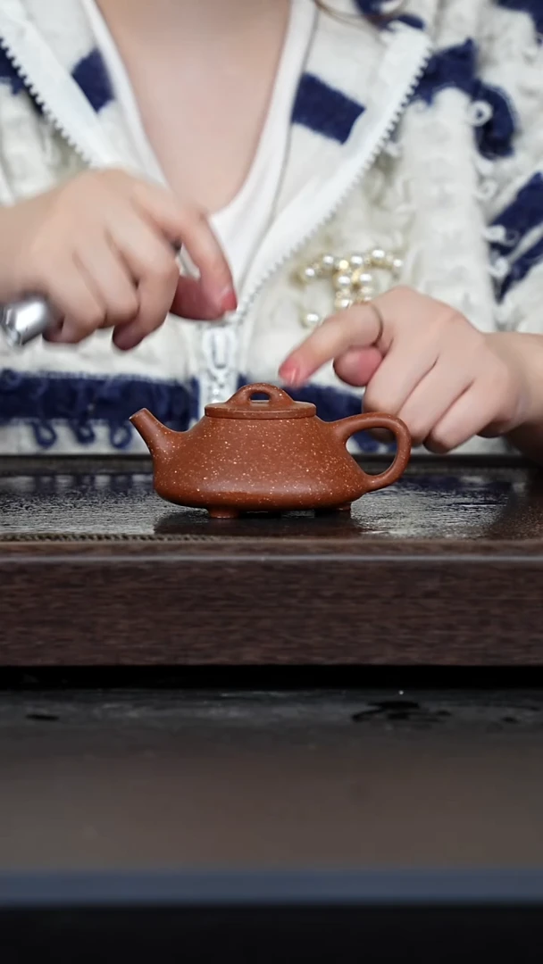 【闪购商品】紫砂茶壶桃花泥新舟石瓢