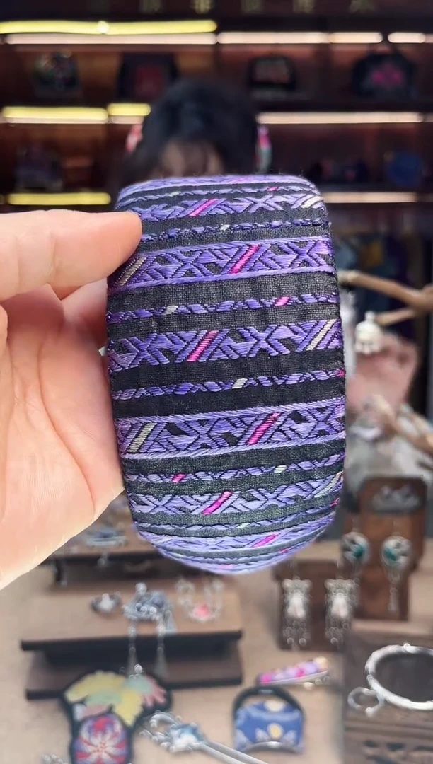 【闪购商品】织绣A02黔东南苗族刺绣