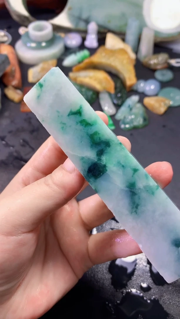 翡翠未镶嵌颈饰165天然翡翠
