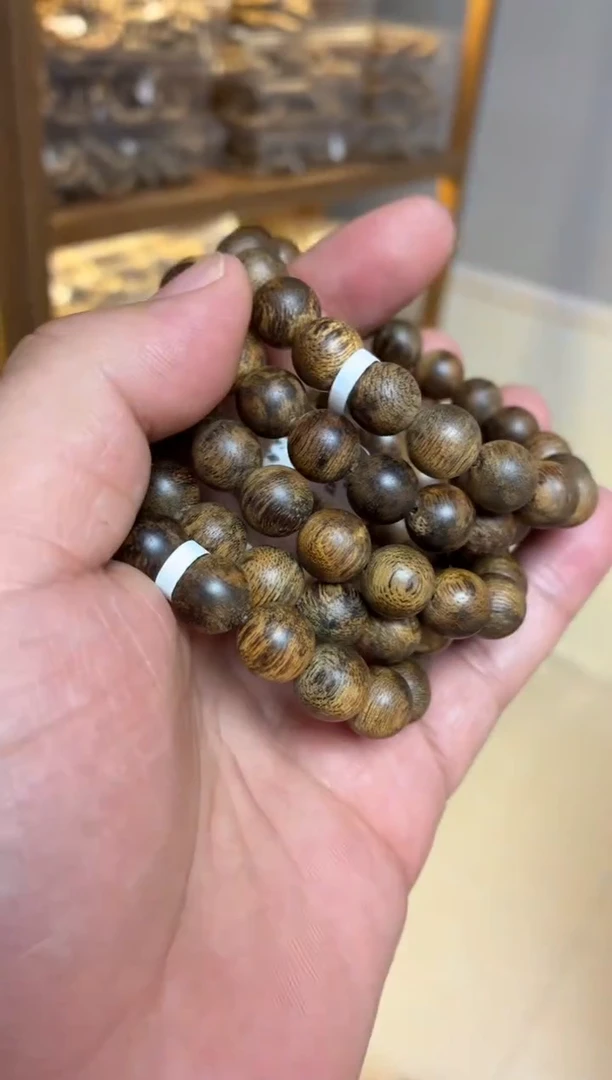沉香手串 菩萨棋圆珠单圈1.1多样性发其一