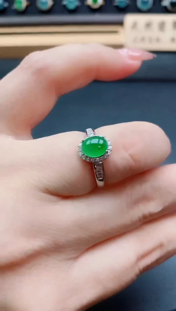 银S925镶嵌戒指翡翠1