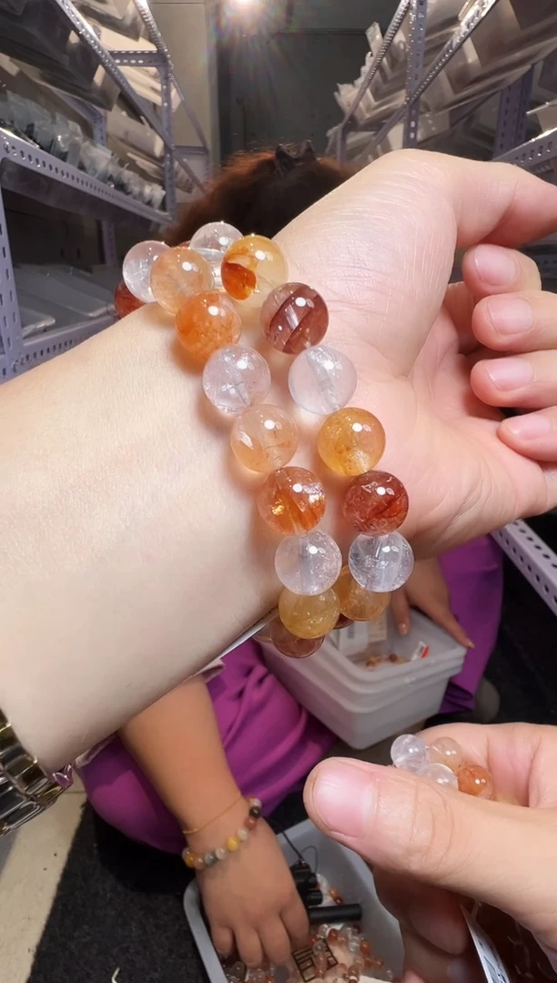 未镶嵌手串水晶彩胶花手串11m+ 多样发一