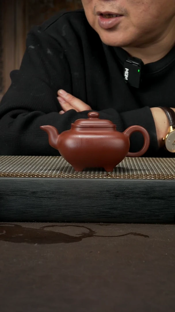 【闪购商品】紫砂茶壶朱泥 大红袍 传炉200cc 035