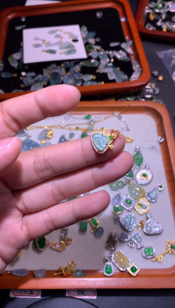 【闪购商品】翡翠吊坠(不含链)银S925镶嵌1