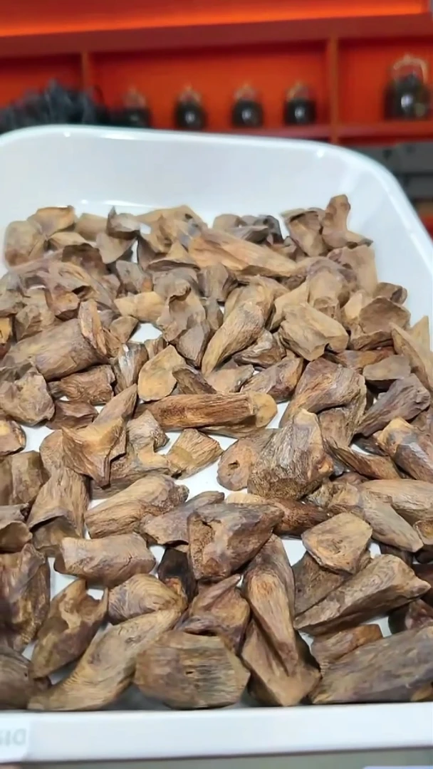 沉香吊坠72号原料20g多样性发一