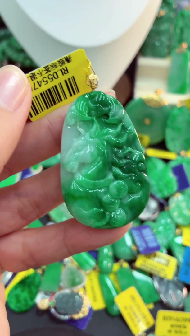 吊坠(不含链)18K金镶嵌翡翠天然缅甸翡翠A货