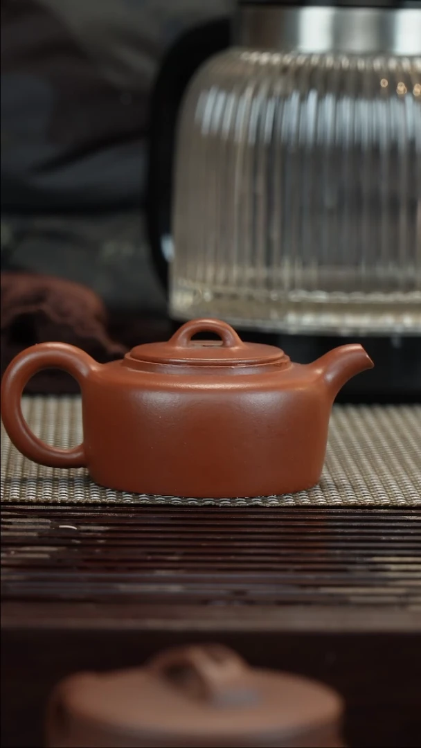 【闪购商品】紫砂茶壶朱泥井栏130CC半手工