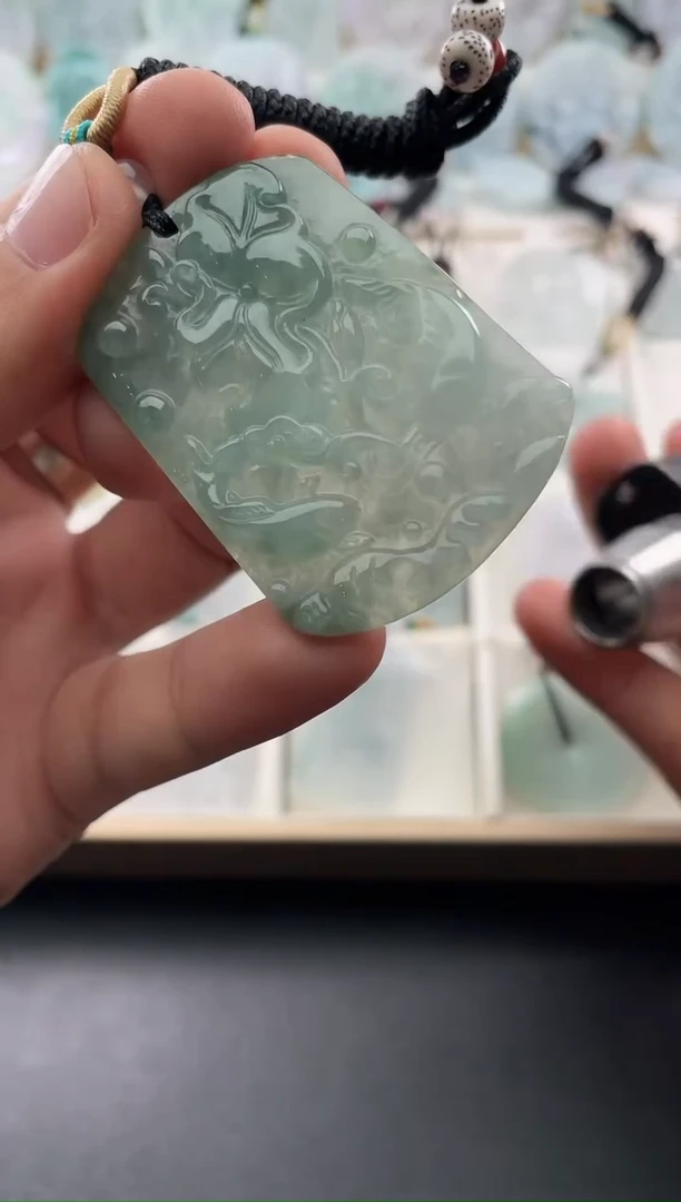 颈饰未镶嵌翡翠25/10/27/.415