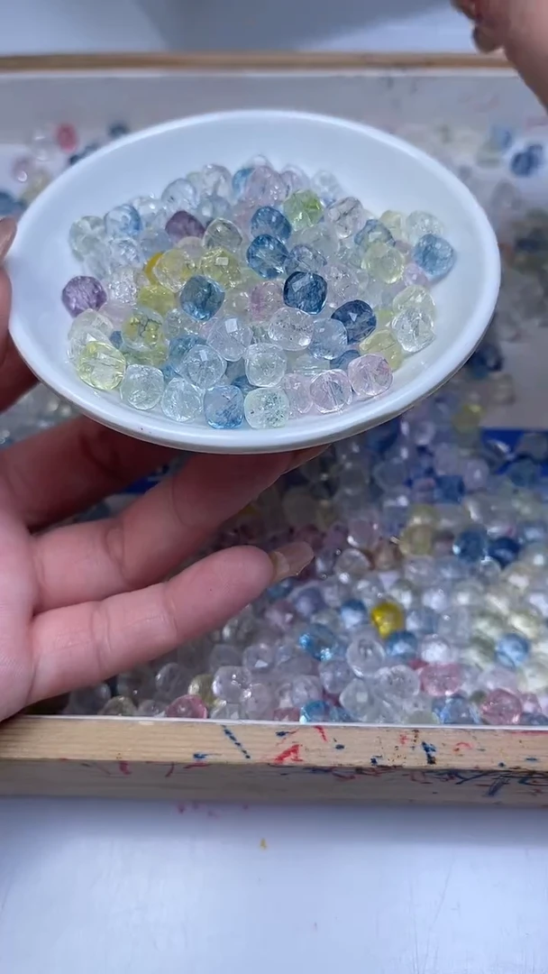 未镶嵌珠宝半成品水晶D642 马卡龙水晶方糖8mm10个7.8元