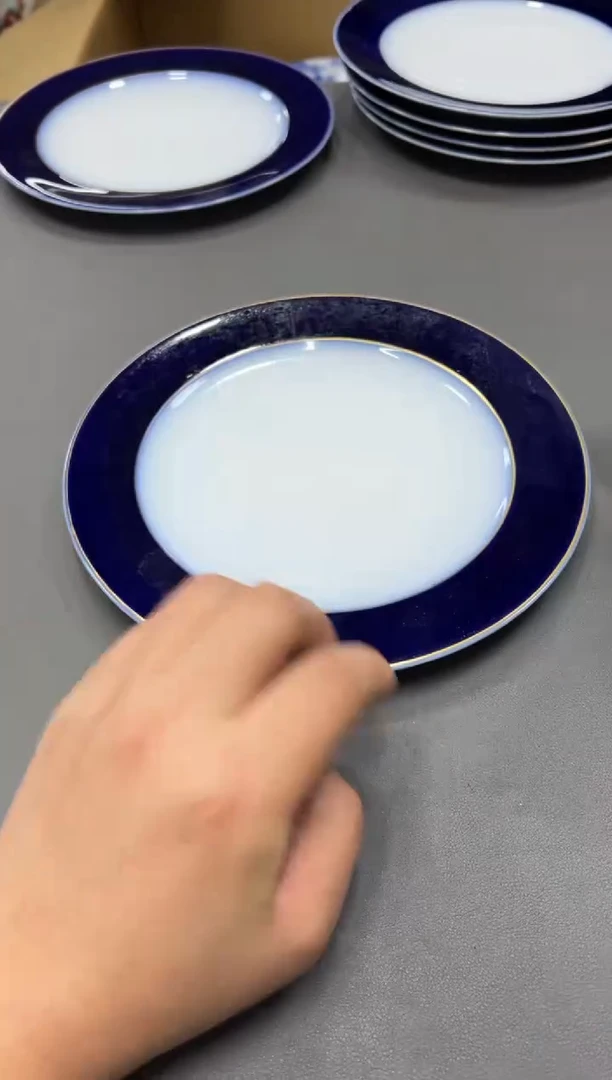 陶瓷J****t工艺品小四孤品收藏