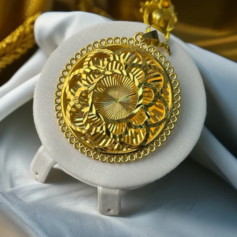 铜合金吊坠 铜合金吊坠项链鎏金珠宝时尚首饰金色饰品挂坠