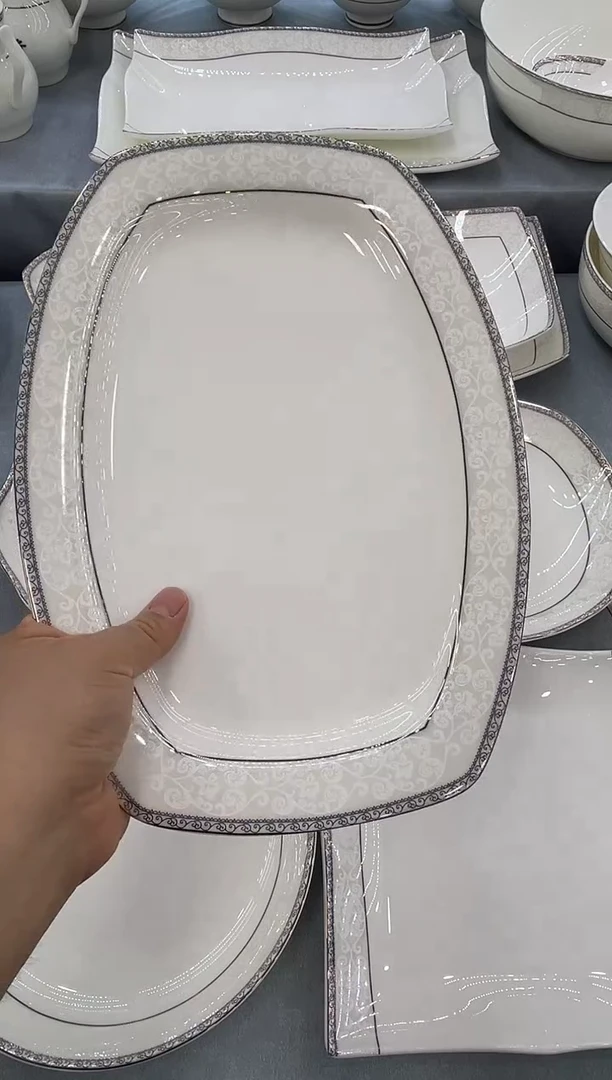 骨瓷玲珑12方鱼1个